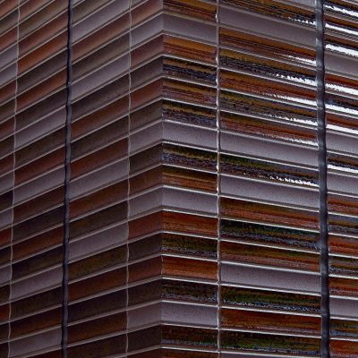 Installation for corner